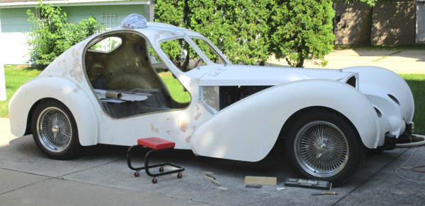 sanding fenders - photo op