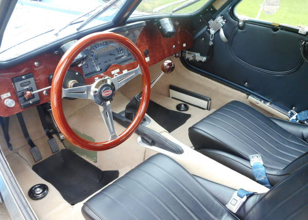 floor & tunnel carpet