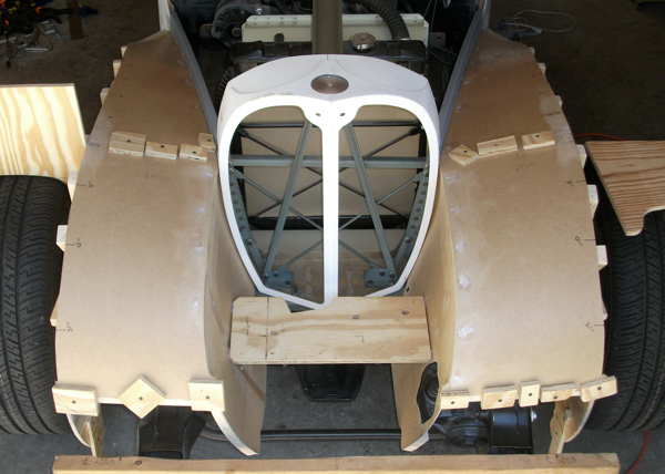 Front fender wings - front