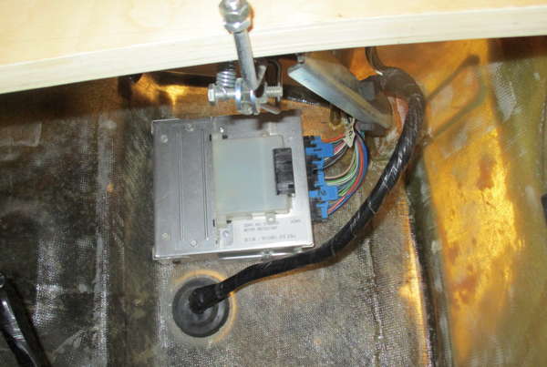 S10 ECU mount