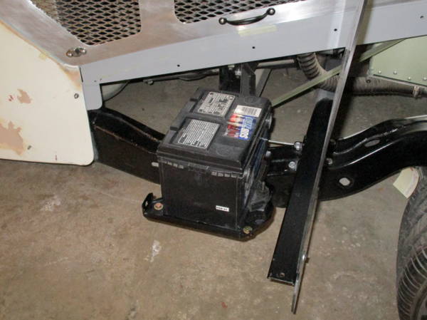 Battery tray